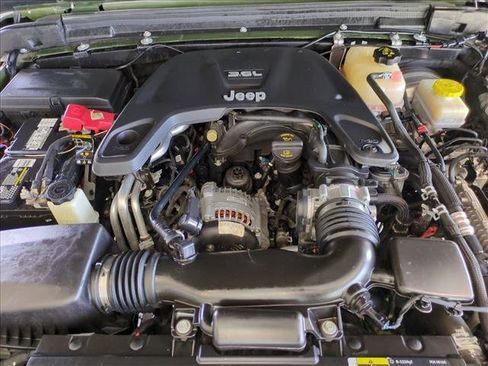 Used 2020 Jeep Wrangler Unlimited Sport image 22