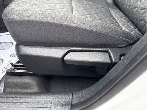 Certified 2026 Nissan Kicks SV w/ Cold Weather Package image 18