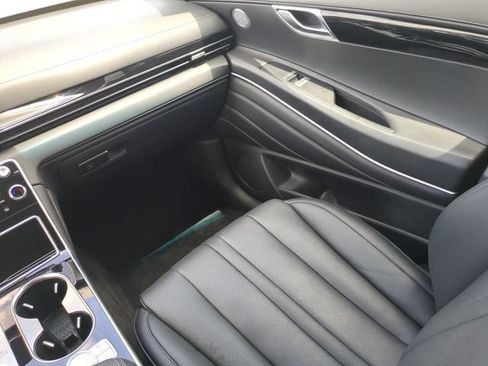 Used 2025 Genesis GV80 2.5T Standard AWD/4WD image 19