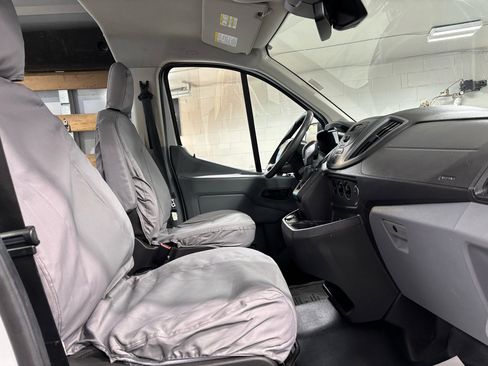 Used 2018 Ford Transit 250 130 Low Roof w/ Exterior Upgrade Package image 12