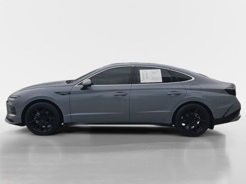 Certified 2024 Hyundai Sonata SEL w/ Convenience Package FWD image 6
