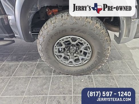 Used 2024 Ford F150 Raptor AWD/4WD image 8