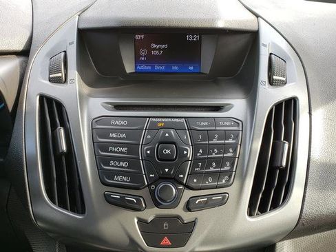 Used 2016 Ford Transit Connect XL image 20