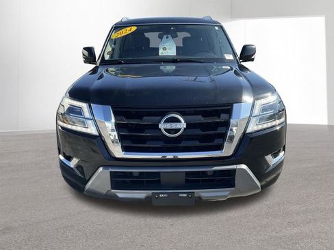 Used 2024 Nissan Armada SL image 6