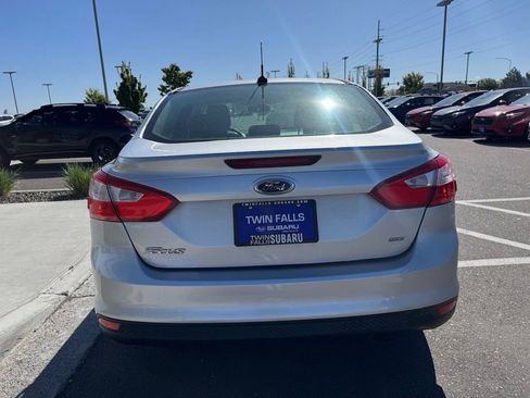 Used 2012 Ford Focus SE FWD image 6