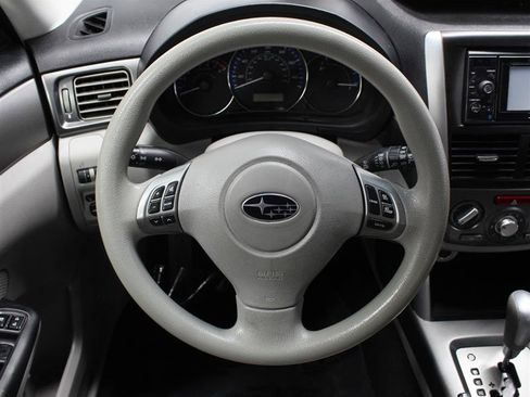 Used 2011 Subaru Forester 2.5X Premium image 14