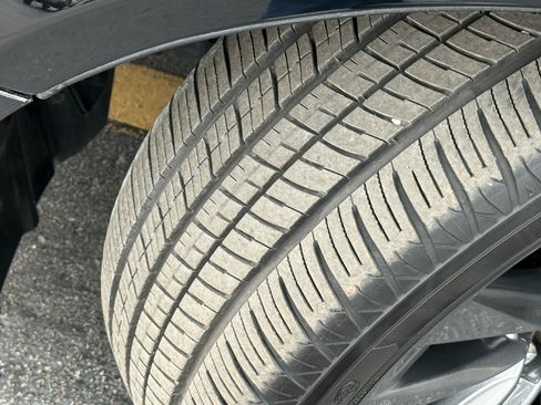 Used 2014 Lexus LS 460 AWD image 10