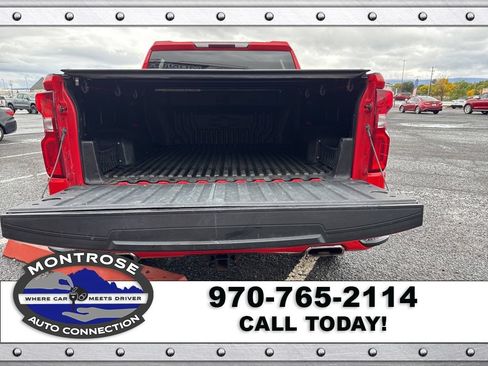 Used 2022 Chevrolet Silverado 1500 RST w/ Z71 Off-Road Package AWD/4WD image 7