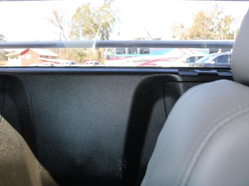Used 2021 Chevrolet Colorado W/T RWD image 25