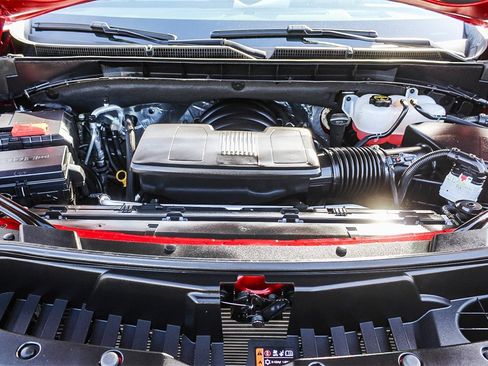 Used 2025 Cadillac Escalade ESV Premium Luxury Platinum image 27