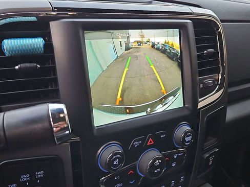 Used 2018 RAM 2500 Big Horn w/ Sport Appearance Group image 15