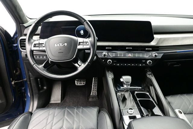 Used 2025 Kia Telluride SX Prestige X-Pro AWD/4WD image 18