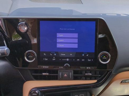 Certified 2024 Lexus NX 250 FWD image 17