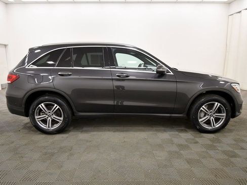 Used 2022 Mercedes-Benz GLC 300 4MATIC image 9