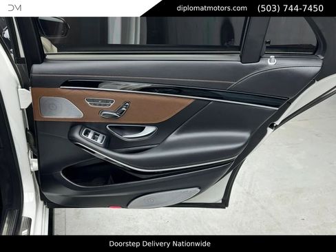 Used 2015 Mercedes-Benz S 65 AMG Sedan image 38