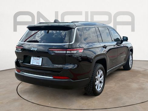 Used 2022 Jeep Grand Cherokee L Limited w/ Luxury Tech Group II image 10