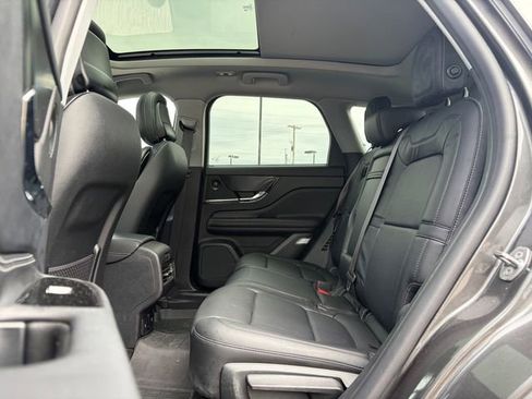 Used 2020 Lincoln Corsair Reserve w/ Equipment Group 201A FWD image 6