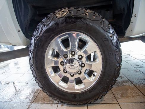 Used 2013 Chevrolet Silverado 3500 LTZ image 26