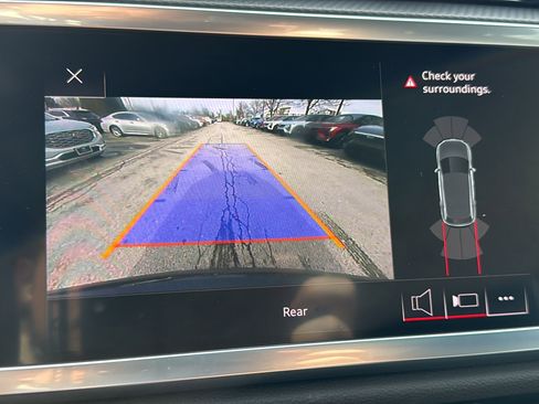 Used 2021 Audi Q3 2.0T Premium w/ Convenience Package image 21