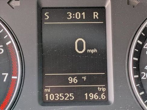 Used 2013 Volkswagen Passat 2.5 SE FWD image 5