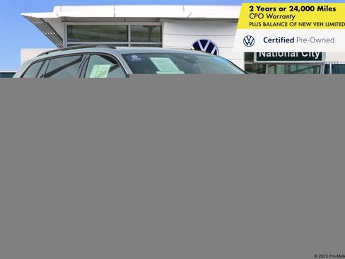 Certified 2023 Volkswagen Tiguan SE R-Line image 1