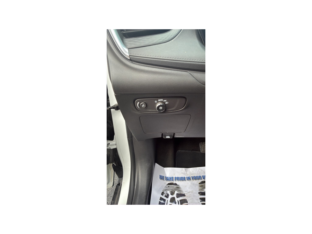Used 2024 Buick Encore GX Sport Touring FWD image 13