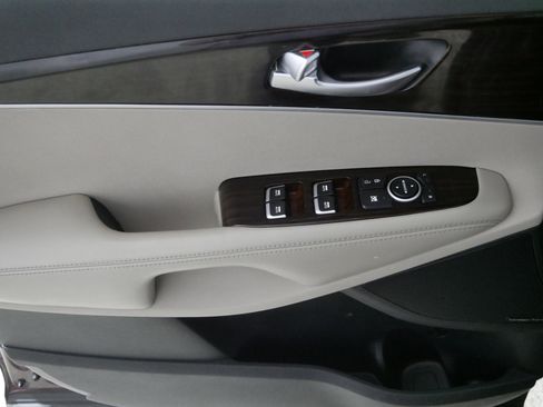 Used 2019 Kia Sorento EX w/ EX Touring Package image 19