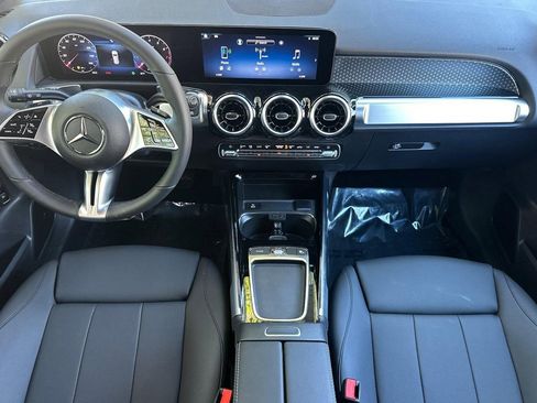 Used 2026 Mercedes-Benz GLB 250 image 14