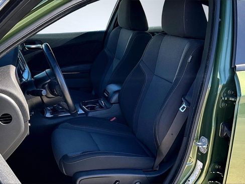 Used 2022 Dodge Charger SXT w/ Blacktop Package image 26