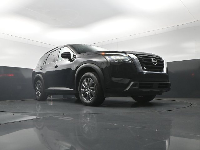 Certified 2025 Nissan Pathfinder SV FWD image 35