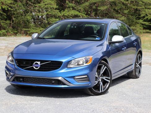 Used 2017 Volvo S60 T6 R-Design Platinum AWD/4WD image 43