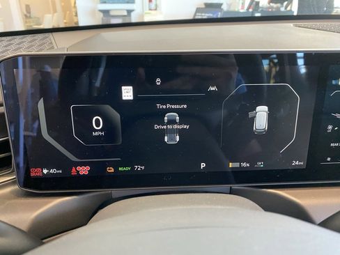 New 2026 Kia EV9 Wind image 18