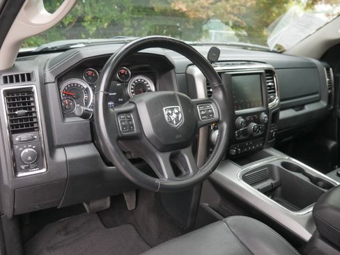 Used 2017 RAM 1500 Sport image 4