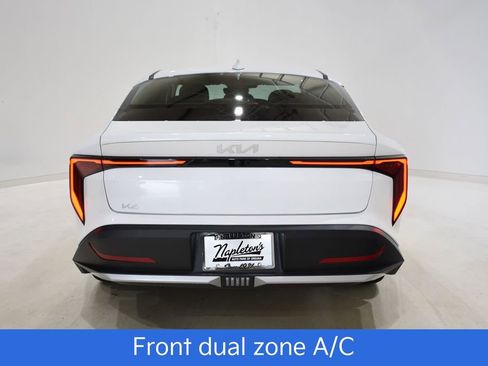 New 2026 Kia K4 EX image 5