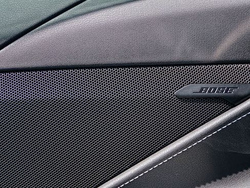 Used 2023 Chevrolet Corvette Stingray Coupe w/ Z51 Performance Package RWD image 21