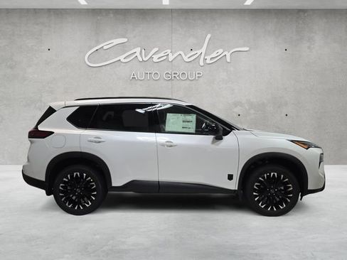 New 2026 Nissan Rogue Dark Armor FWD image 17