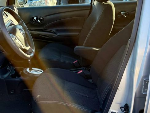 Used 2017 Nissan Versa SV image 10