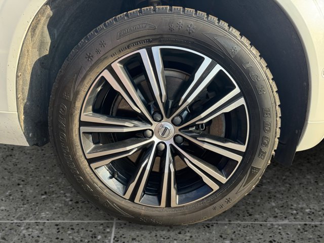 Used 2022 Volvo XC60 B5 Inscription w/ Advanced Package AWD/4WD image 14