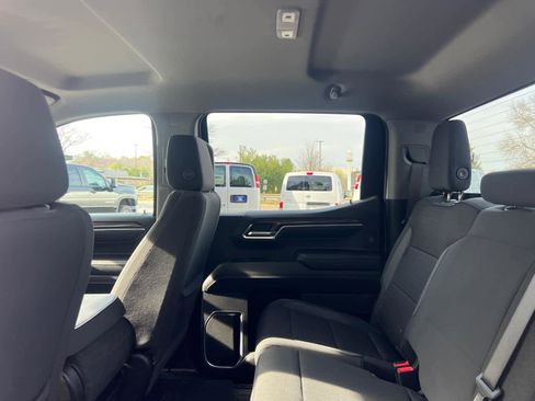 Certified 2024 Chevrolet Silverado 1500 LT image 28