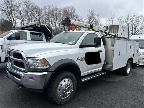 Used 2018 RAM 5500 Tradesman w/ Power Accessory Group image 2