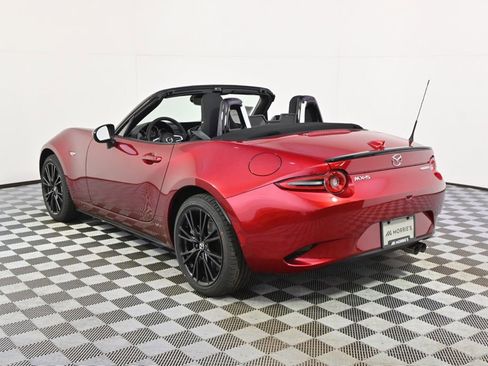 New 2026 MAZDA MX-5 Miata Club image 12