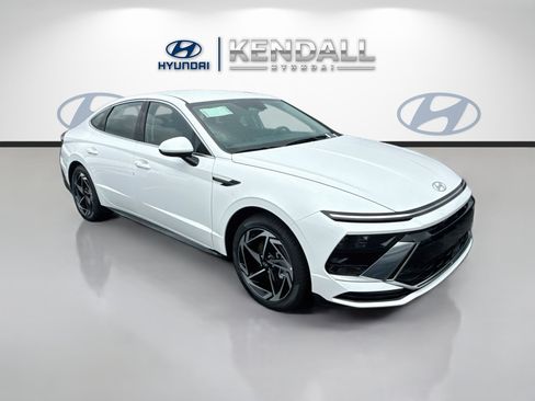 New 2026 Hyundai Sonata SEL FWD image 1