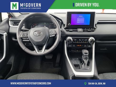 Used 2024 Toyota RAV4 XLE w/ Convenience Package AWD/4WD image 20