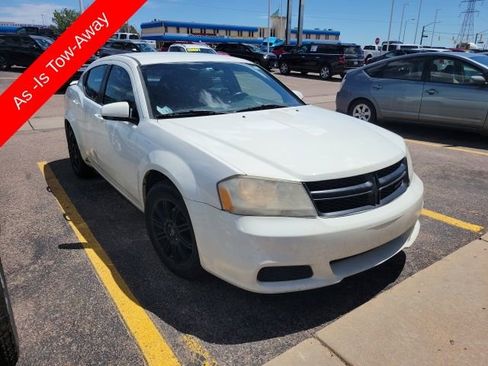 Used 2011 Dodge Avenger Heat FWD image 6