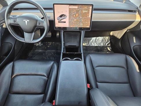 Used 2018 Tesla Model 3 Long Range AWD/4WD image 16