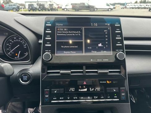 Used 2021 Toyota Avalon XSE image 15