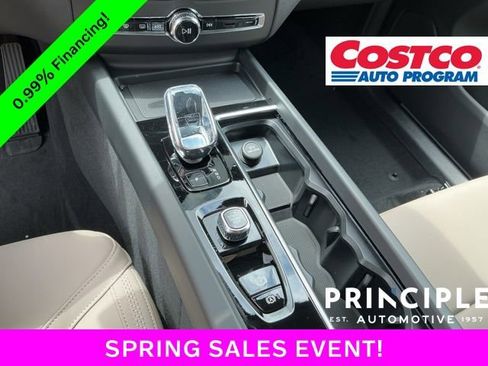 New 2026 Volvo XC60 B5 Plus w/ Protection Package Premier AWD/4WD image 19