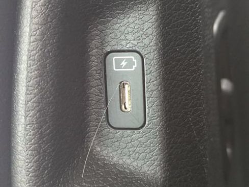 Used 2023 Kia Sportage SX FWD image 16