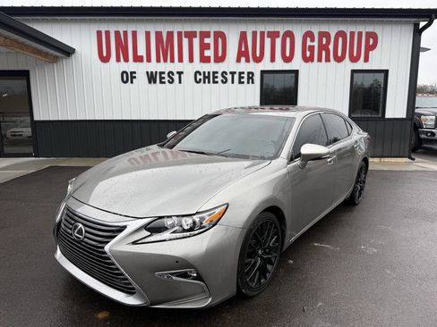 Used 2016 Lexus ES 350 w/ Navigation System Package image 1