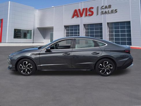 Used 2025 Hyundai Sonata SEL FWD image 10